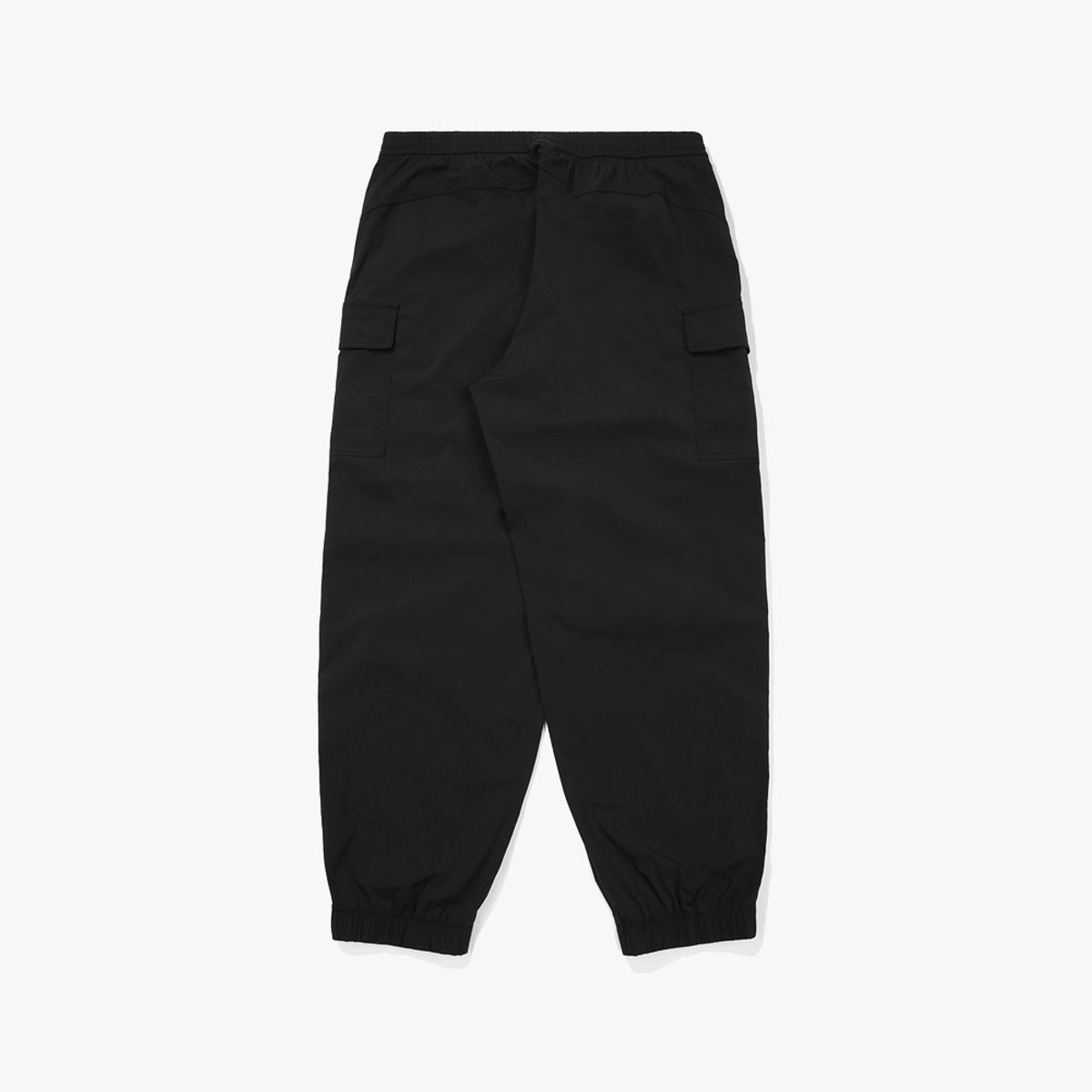 디아도라(diadora) 쿨웨이브 카고 조거 팬츠 BLACK