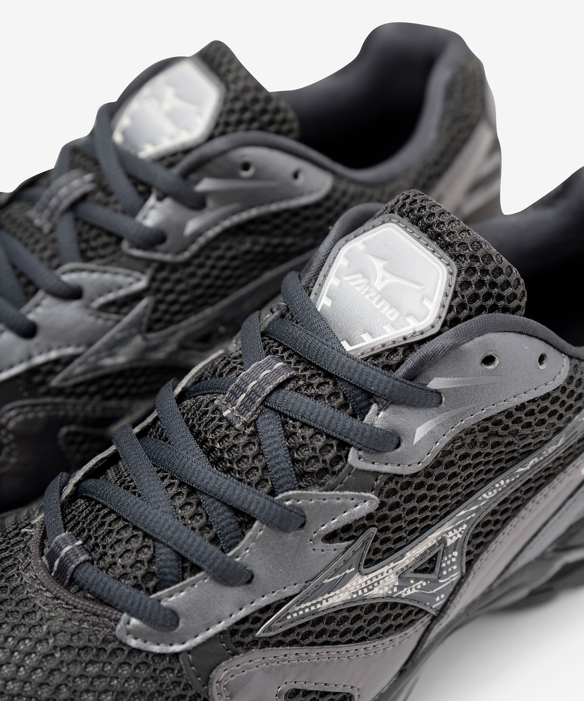 미즈노(MIZUNO) (공용) 웨이브 라이더 10 - 블랙 샌드:블랙 샌드:메탈릭 그레이 / D1GA243108