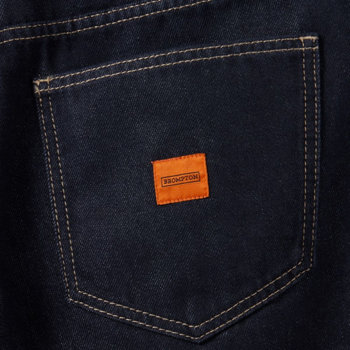 브롬톤 런던(BROMPTON LONDON) 1975 TWO TUCK DENIM SHORTS - INDIGO (P252UDP431)