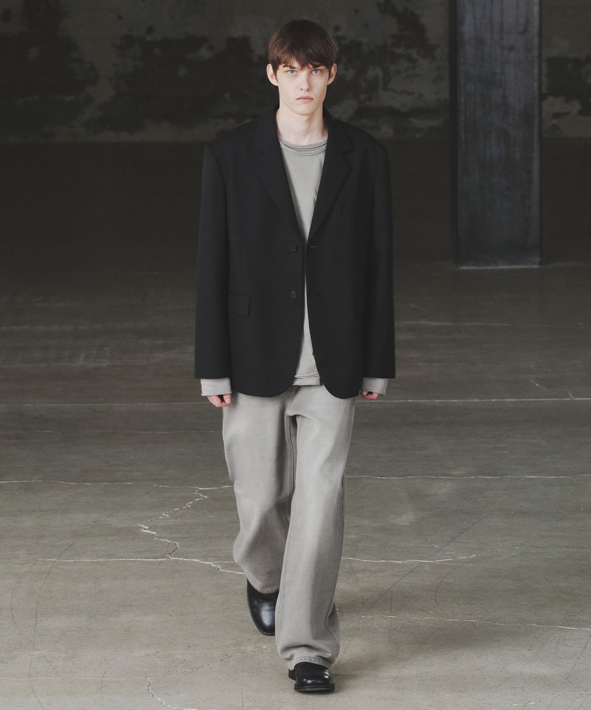 인사일런스(INSILENCE) 빈티지 워시드 데님 팬츠 ASH GREY