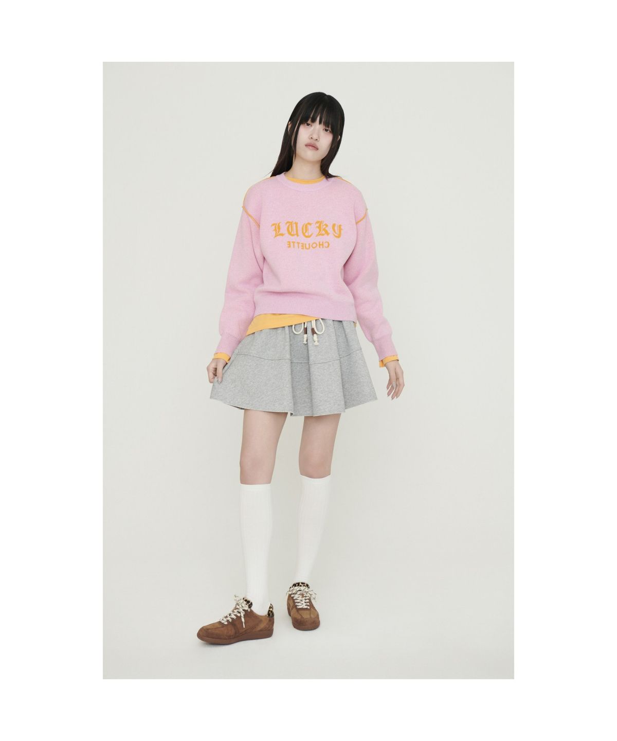 럭키슈에뜨(LUCKY CHOUETTE) Reversible Lettering Round Neck Knit Pullover (pink) LFWAS25210PIX
