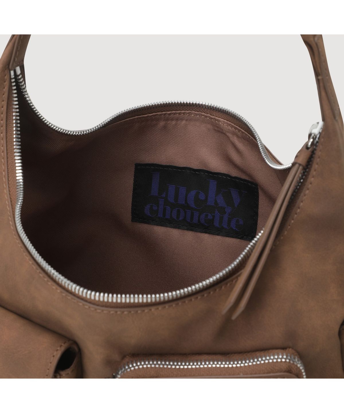 럭키슈에뜨(LUCKY CHOUETTE) Medium Pocket Hobo Bag (brown) LXBAM25200BRX