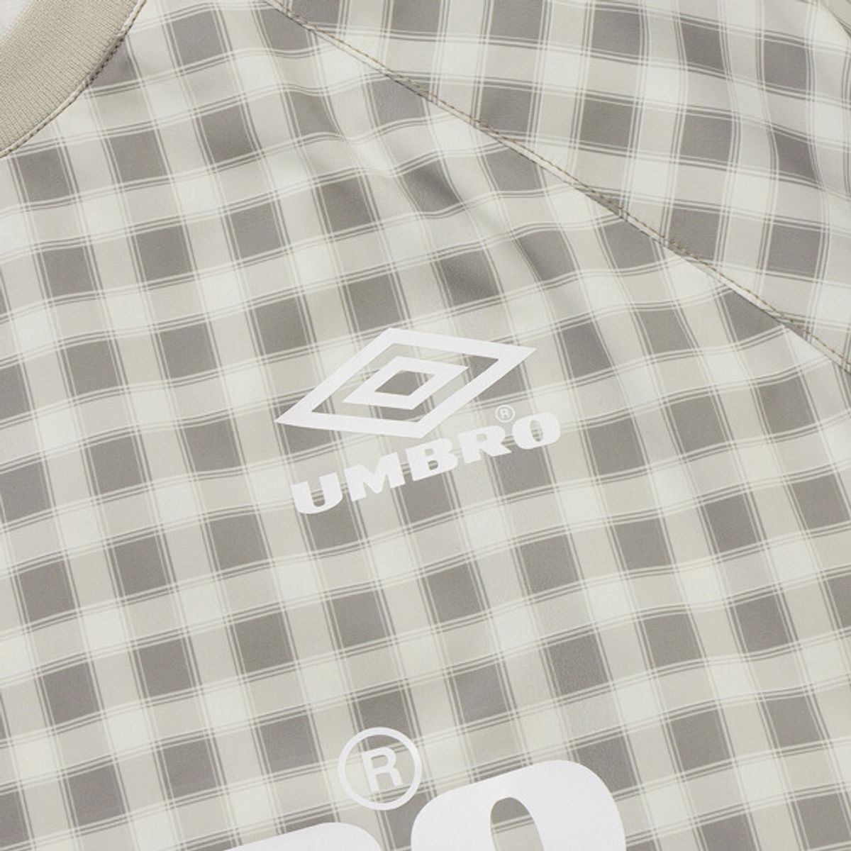 엄브로(UMBRO) HBL 프리미어 우븐 피스테 베이지(UQ121CWT23)