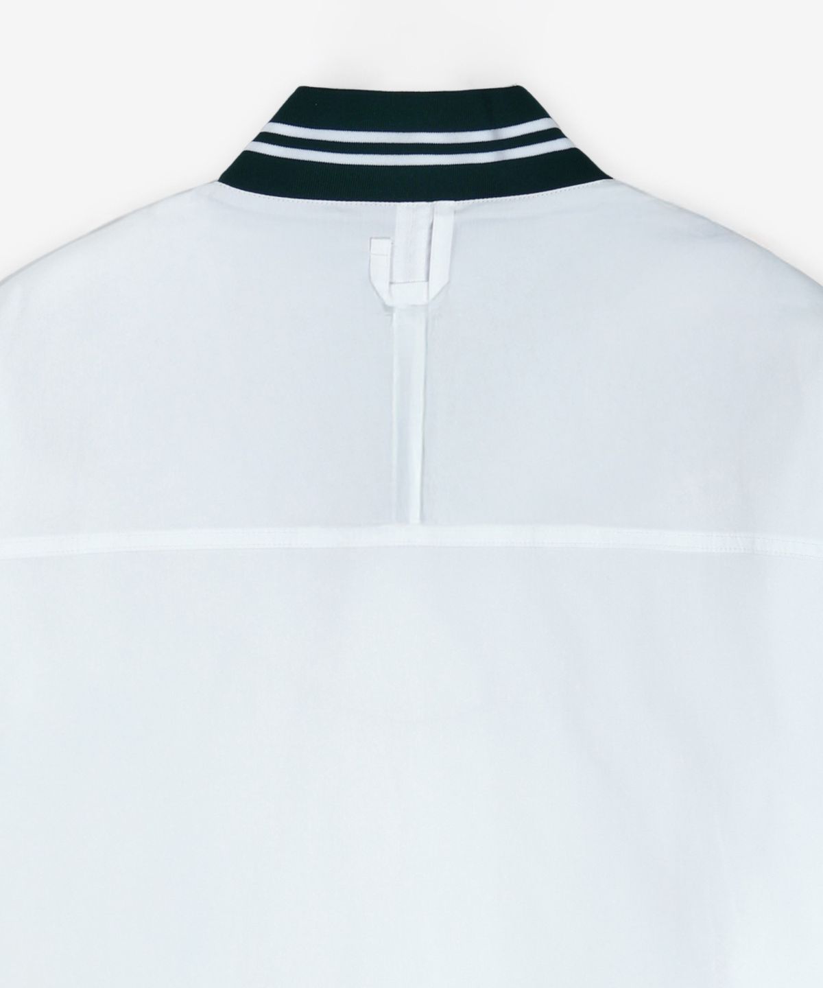 자크뮈스(JACQUEMUS) 라 슈미즈 베이스볼 반소매 셔츠 - 화이트 / 255SH1141454100