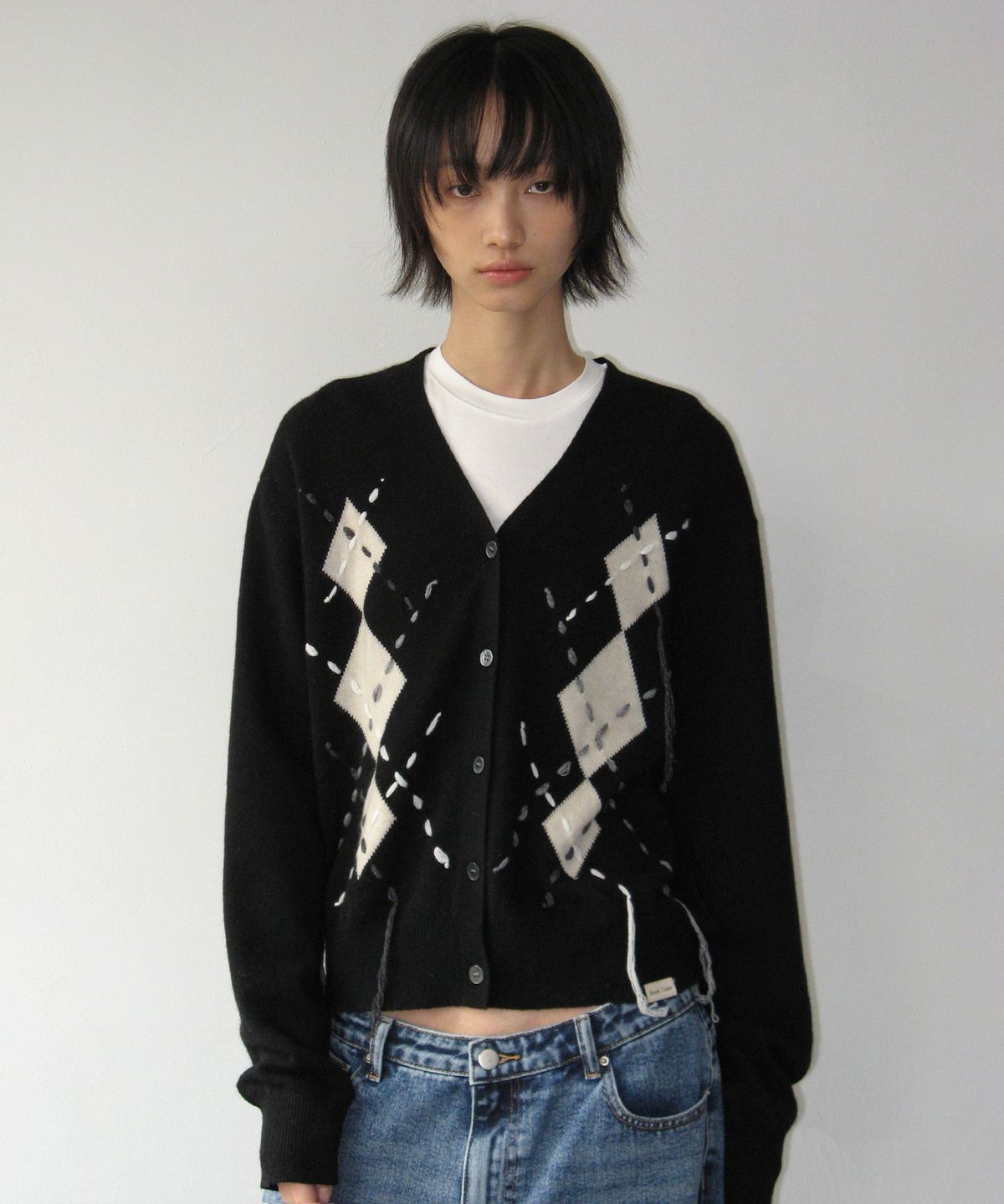 락케이크(ROCKCAKE) Argyle Stitch Knit Cardigan - Black
