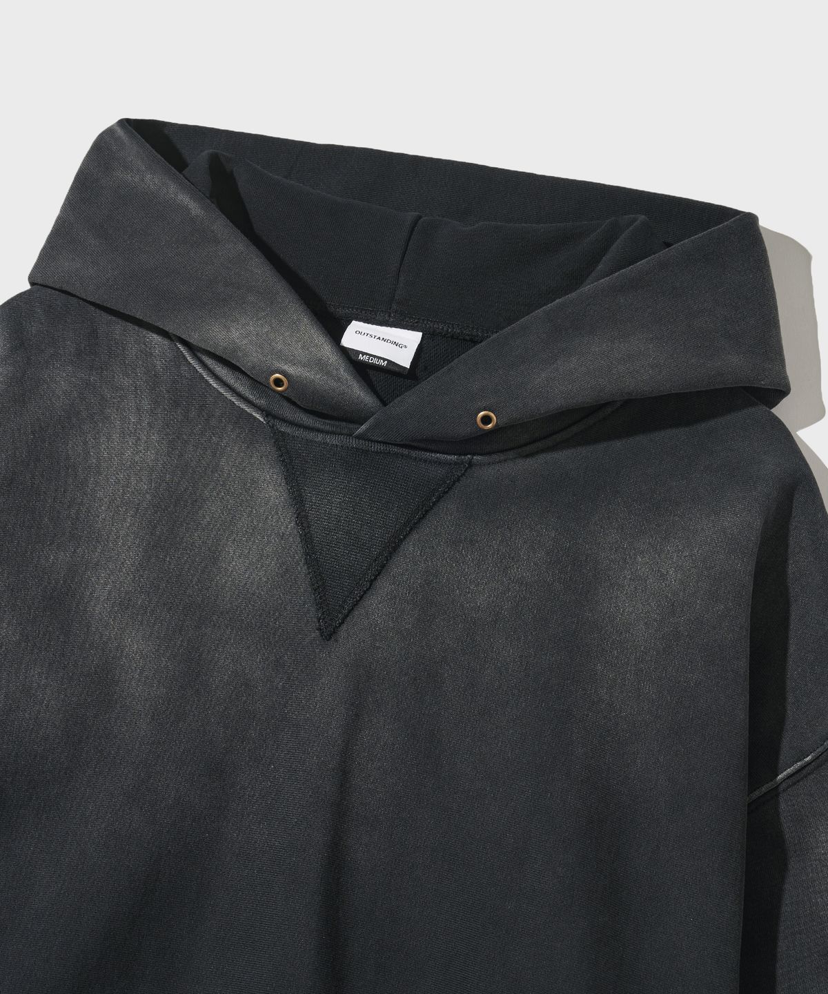 아웃스탠딩(OUTSTANDING) FADE WASHING HOOD SWEAT_BLACK