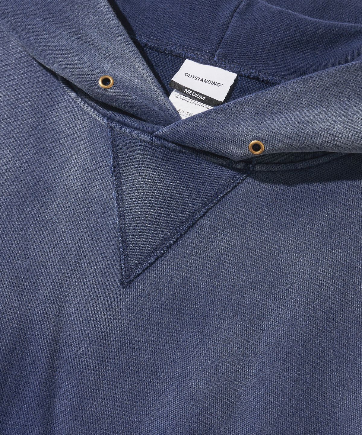아웃스탠딩(OUTSTANDING) FADE WASHING HOOD SWEAT_NAVY