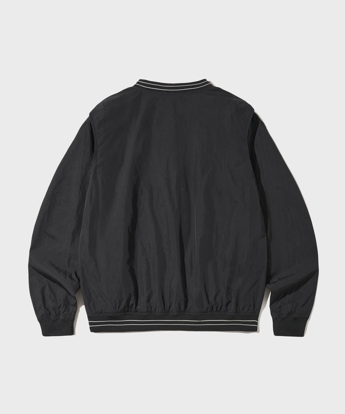 아웃스탠딩(OUTSTANDING) BASKETBALL WARMUP PULLOVER_BLACK