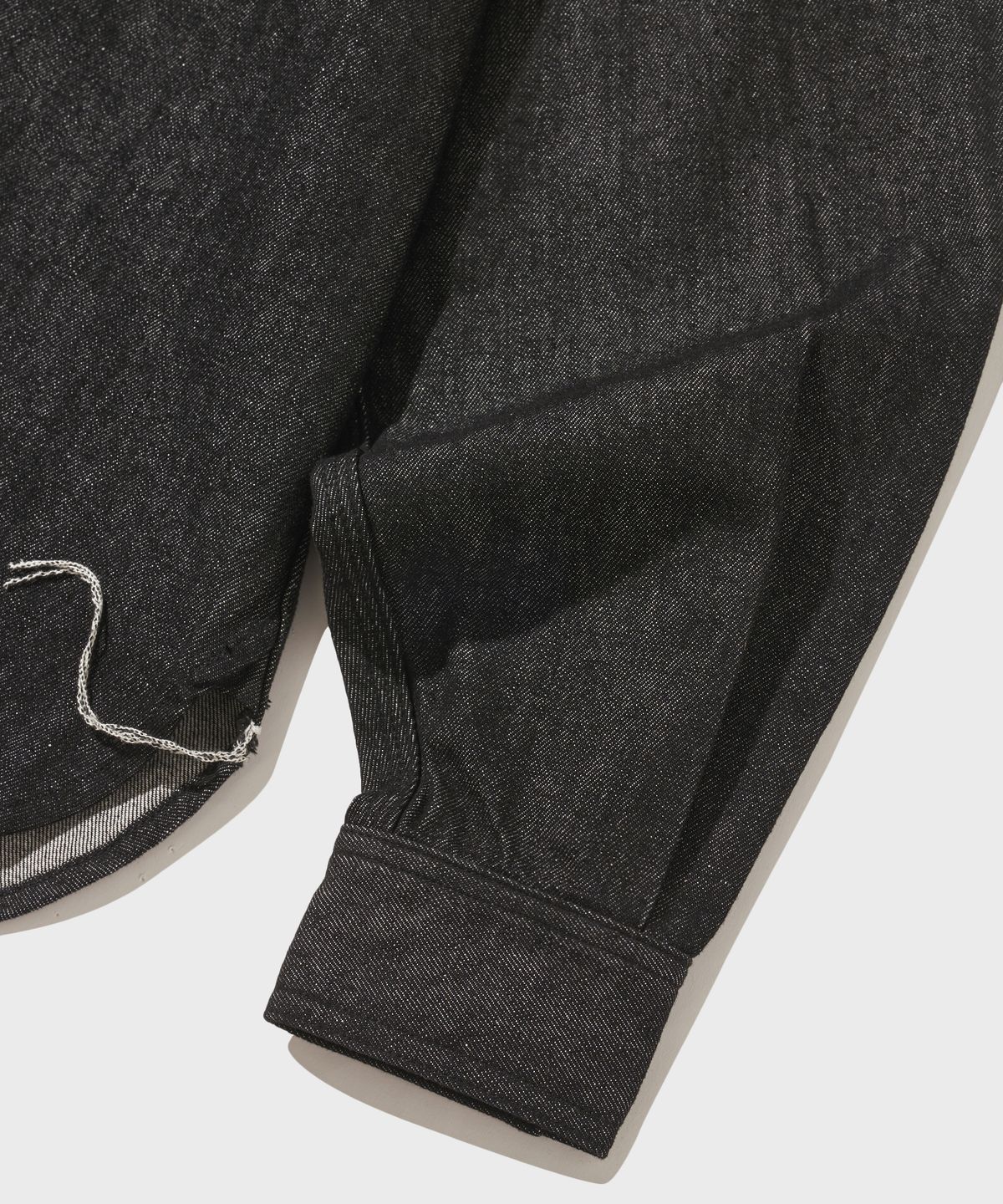 아웃스탠딩(OUTSTANDING) LOOSE FIT MECHANIC DENIM WORK SHIRT_BLACK