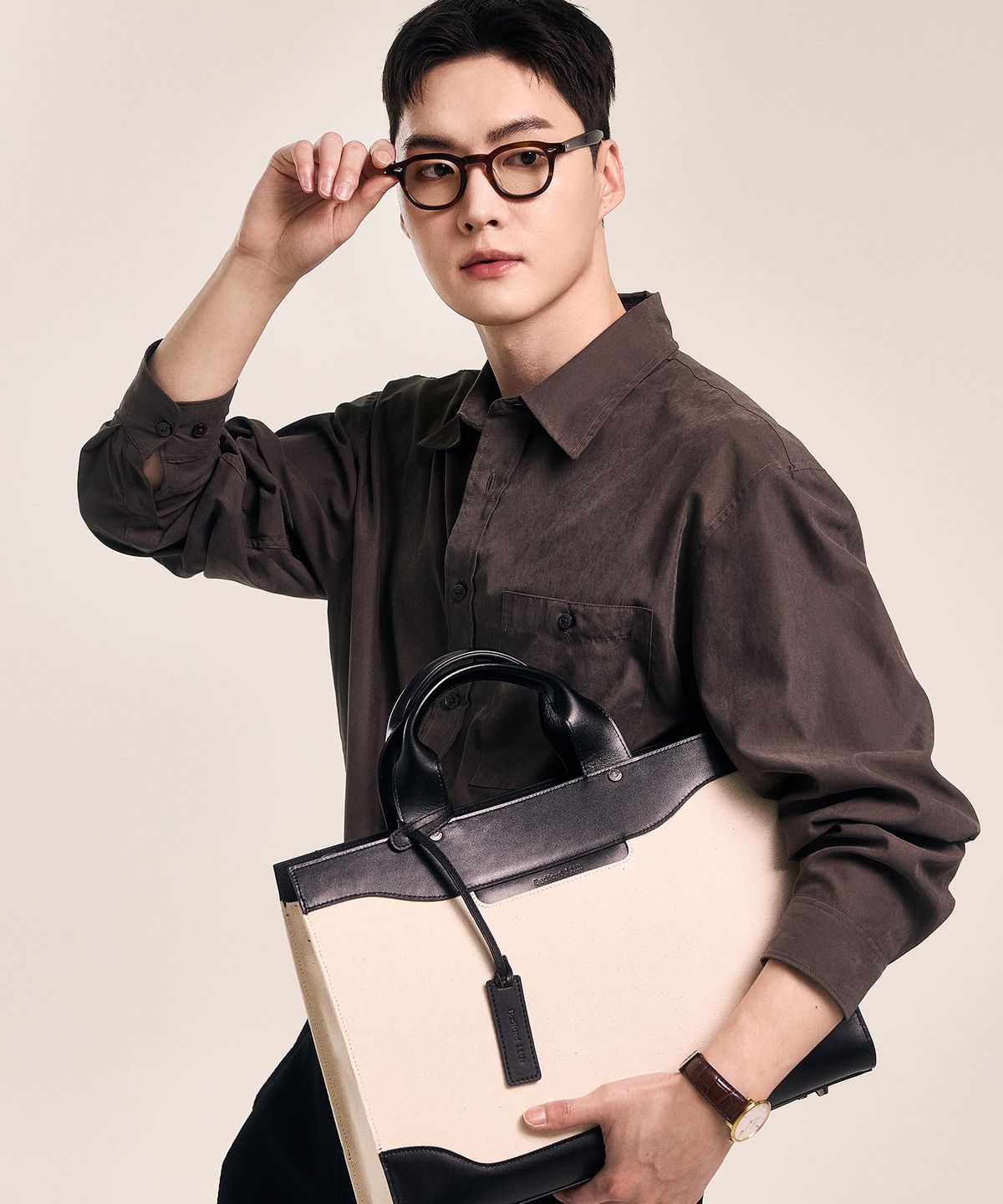 베드포드일레븐스(BEDFORD11TH) 남녀공용14인치수납 메트로폴리탄 브리프[아이보리블랙콤보]