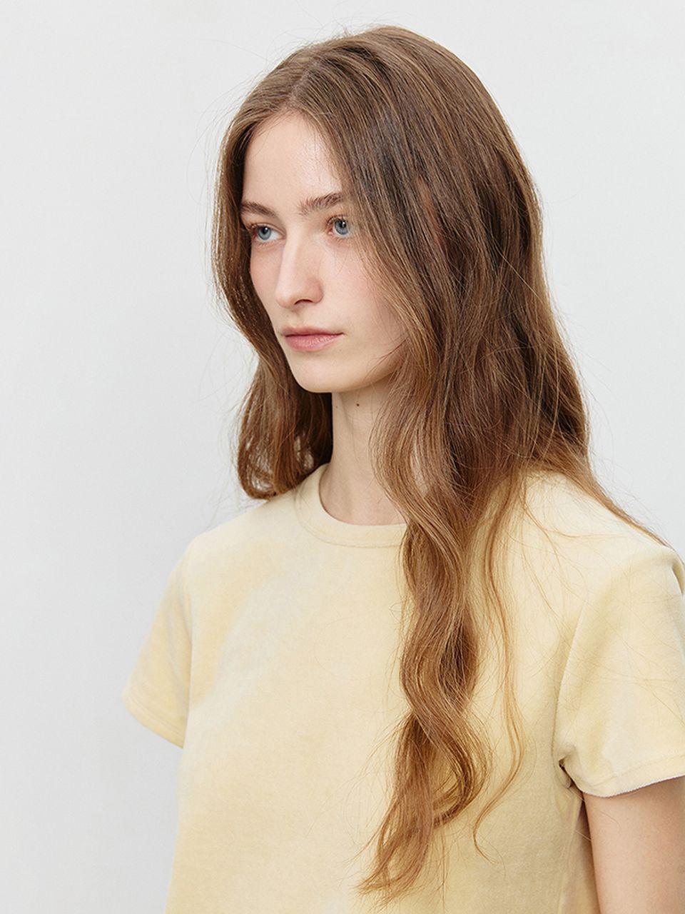 ★Dunst★ VELOUR TSHIRT BUTTER YELLOW_UDTS5A203Y1 던스트 벨루아 티셔츠 버터 옐로우 | Dunst | KREAM