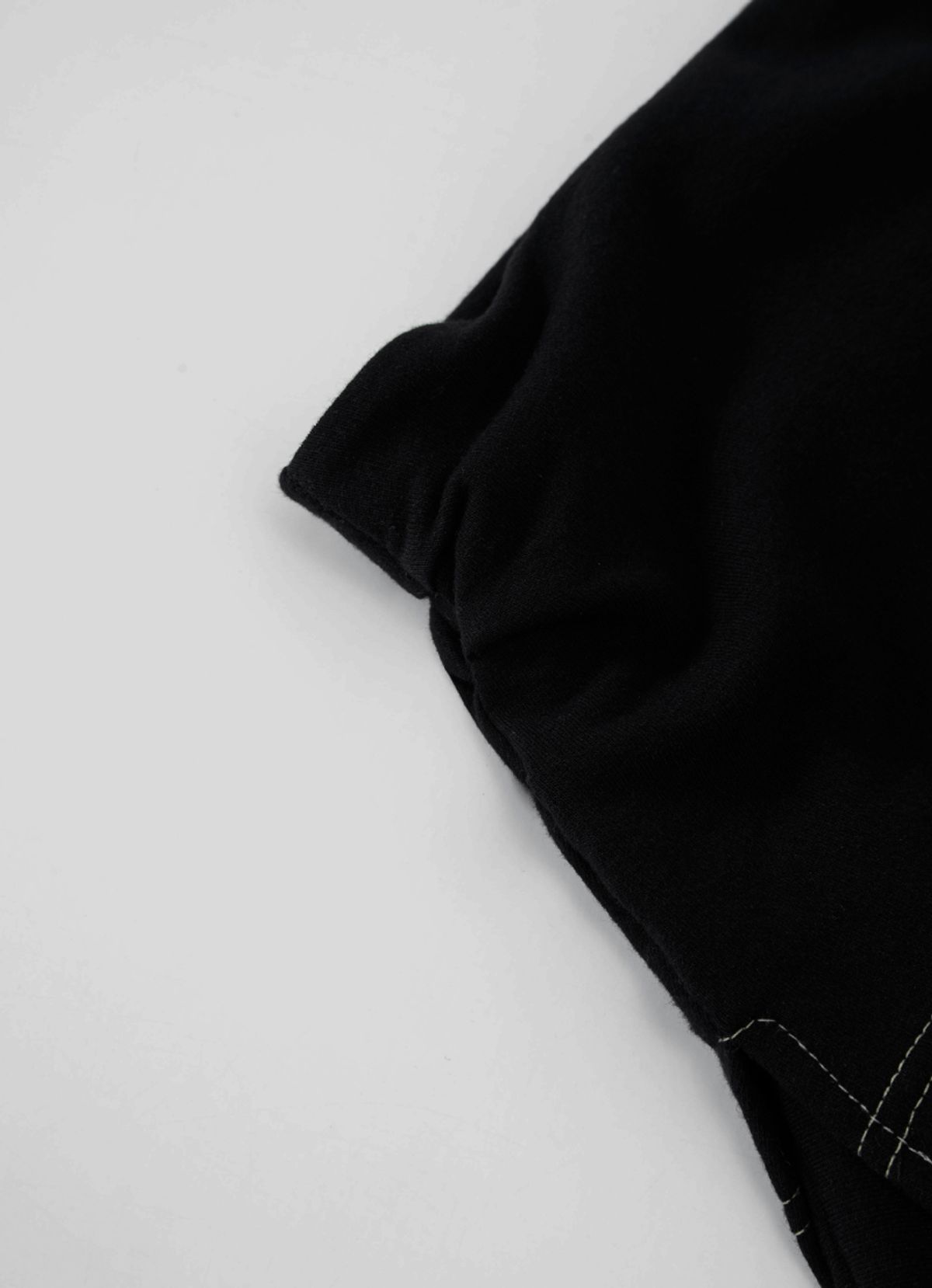 애즈온(ASON) LENA UNBALANCE SKIRT / BLACK