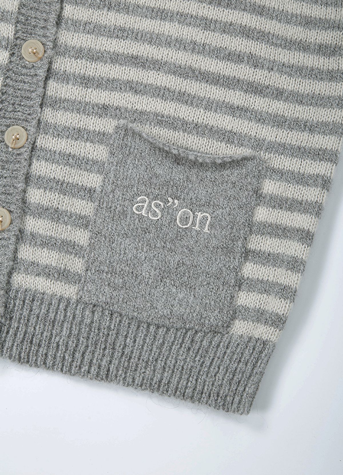애즈온(ASON) NUT POCKET CARDIGAN / STRIPE GRAY