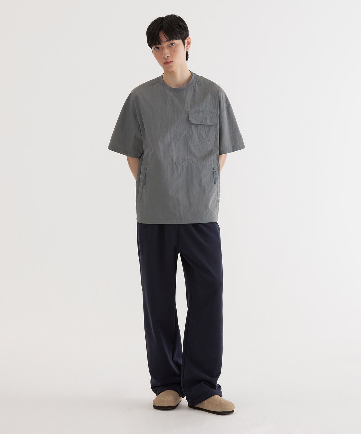 커버낫(COVERNAT) 세미와이드 C 로고 스웻 팬츠 Dark Navy