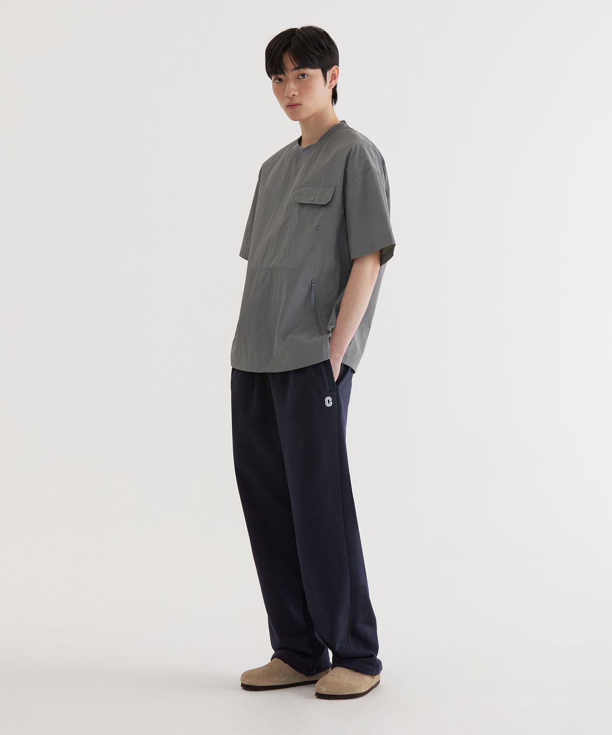 커버낫(COVERNAT) 세미와이드 C 로고 스웻 팬츠 Dark Navy
