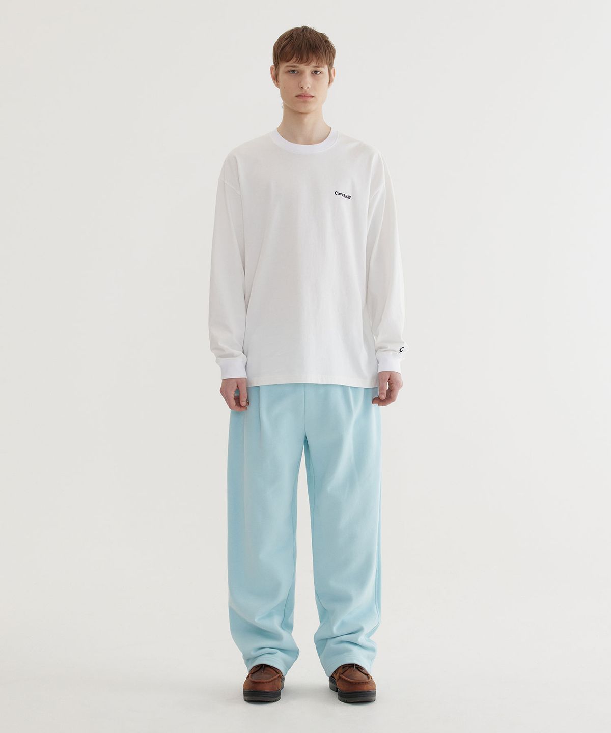 커버낫(COVERNAT) 세미와이드 어센틱 스웻 팬츠 Sky Blue
