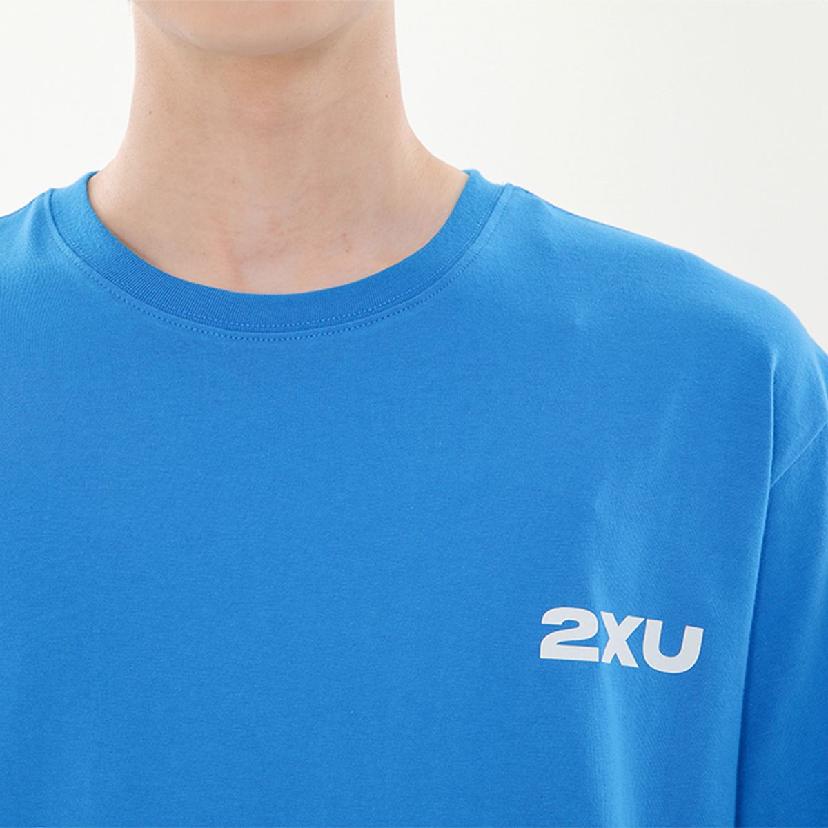 투타임즈유(2XU) 공용 서울 랜드마크 티 블루_UK0501ABLU-WHT