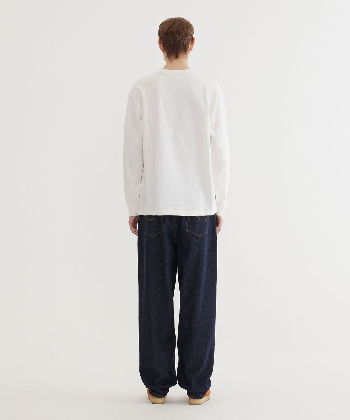 커버낫(COVERNAT) 슬럽 아치 로고 롱슬리브 White