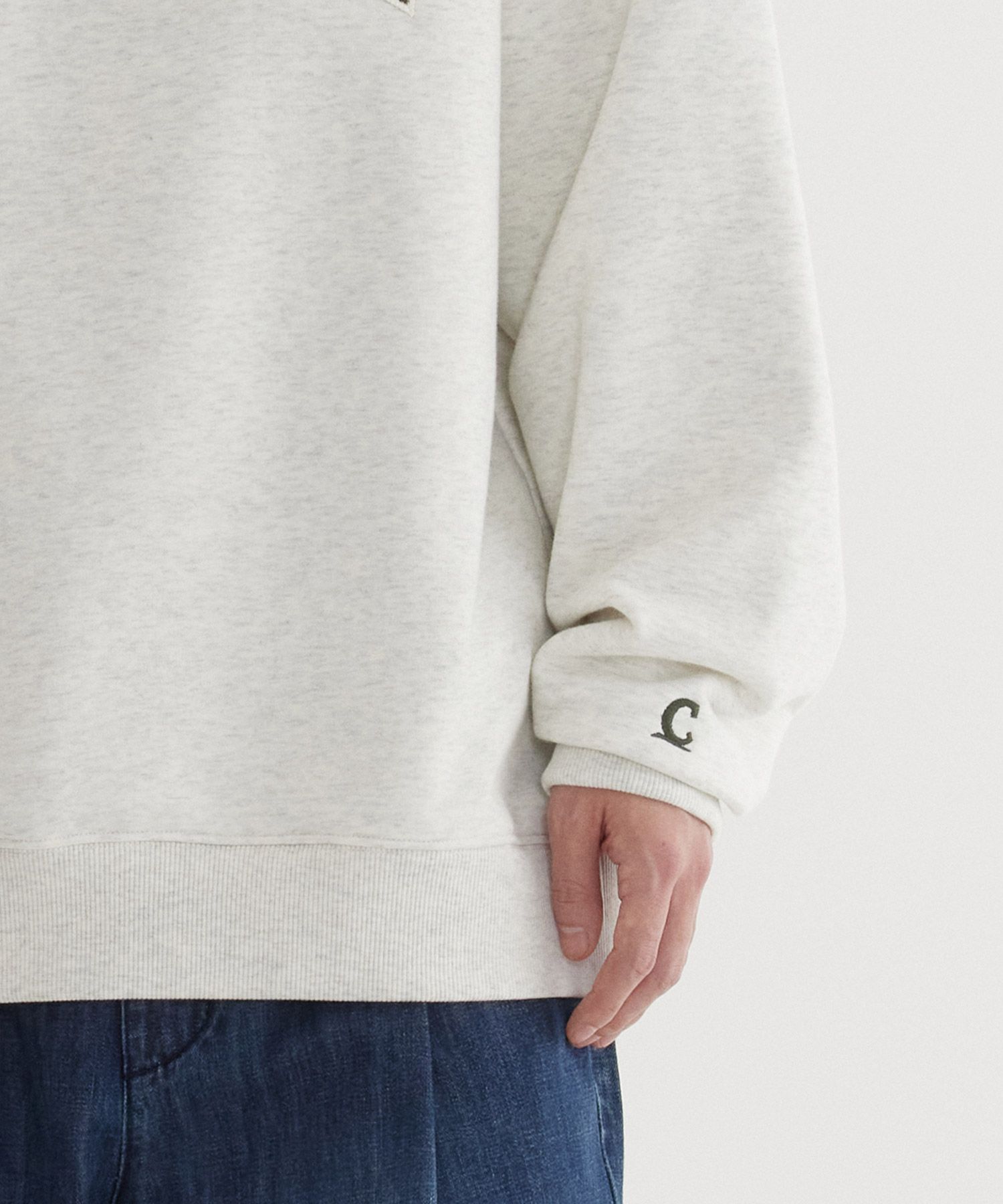 MUSINSA公式 | COVERNAT Arch Logo Man to Man Oatmeal