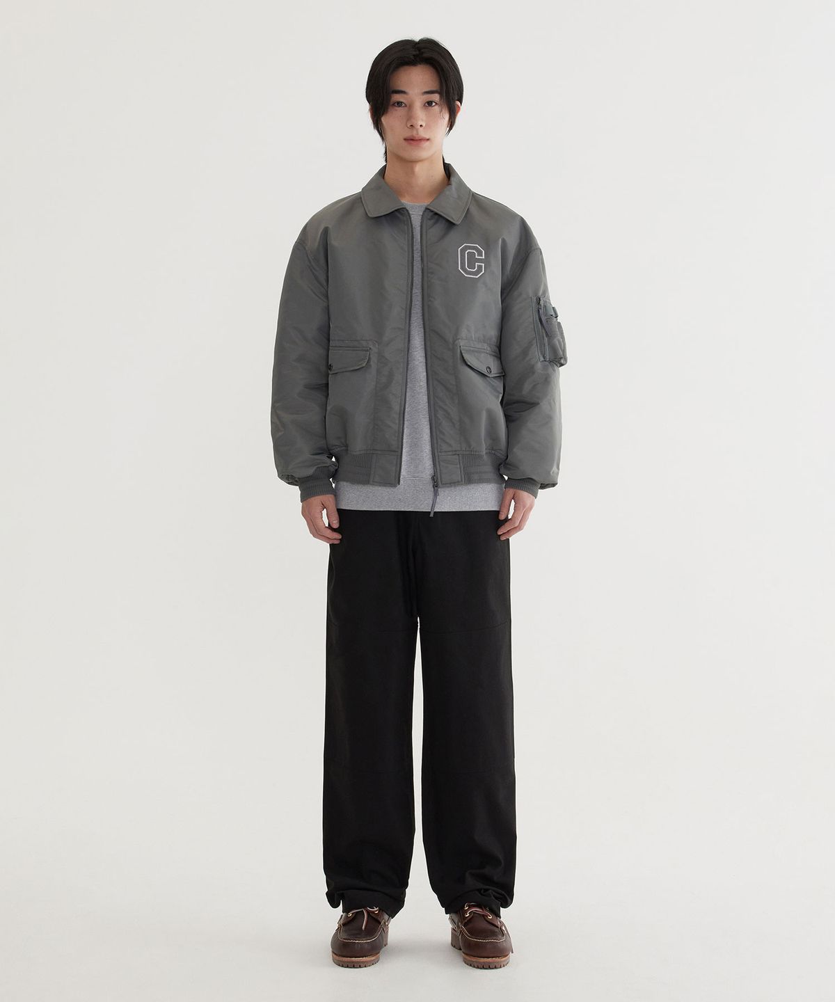커버낫(COVERNAT) C 로고 카라 MA-1 자켓 Sage Gray