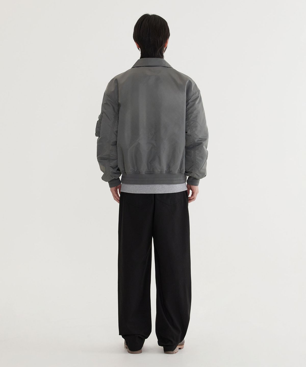 커버낫(COVERNAT) C 로고 카라 MA-1 자켓 Sage Gray