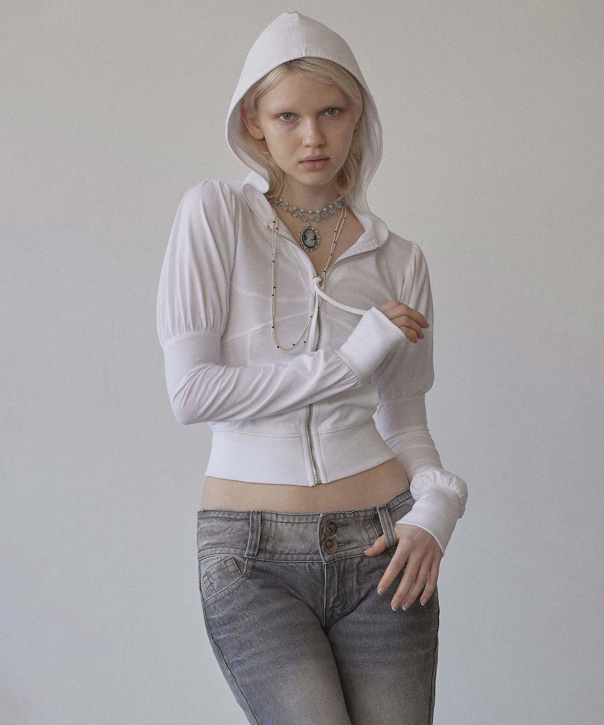 스컬프터(SCULPTOR) Solid Zip-Up Hoodie White