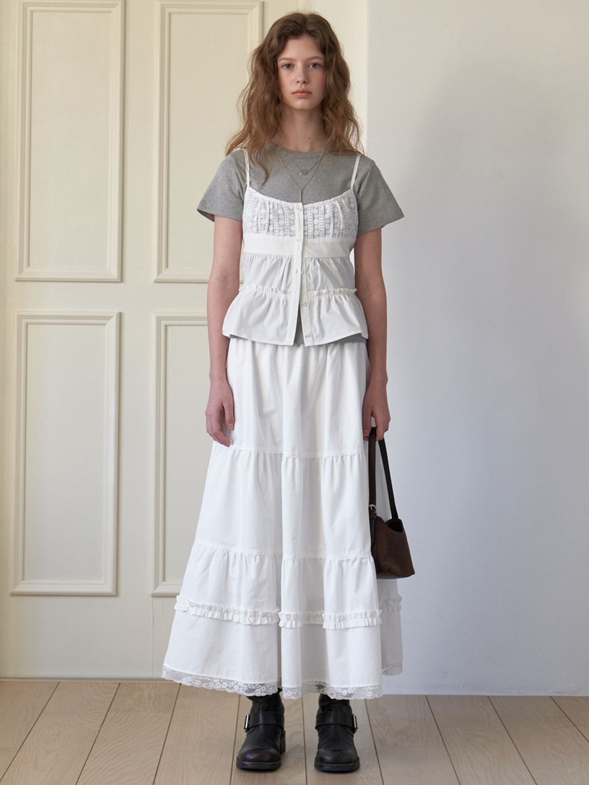 어몽(AMONG) A PURE CANCAN SKIRT_WHITE