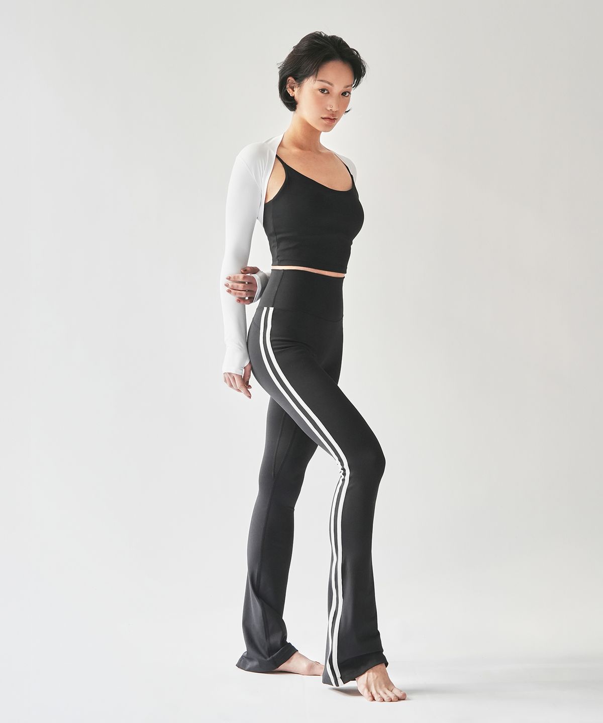 콘치웨어(CONCHWEAR) 사이드 포인 부츠컷 레깅스 (3color)