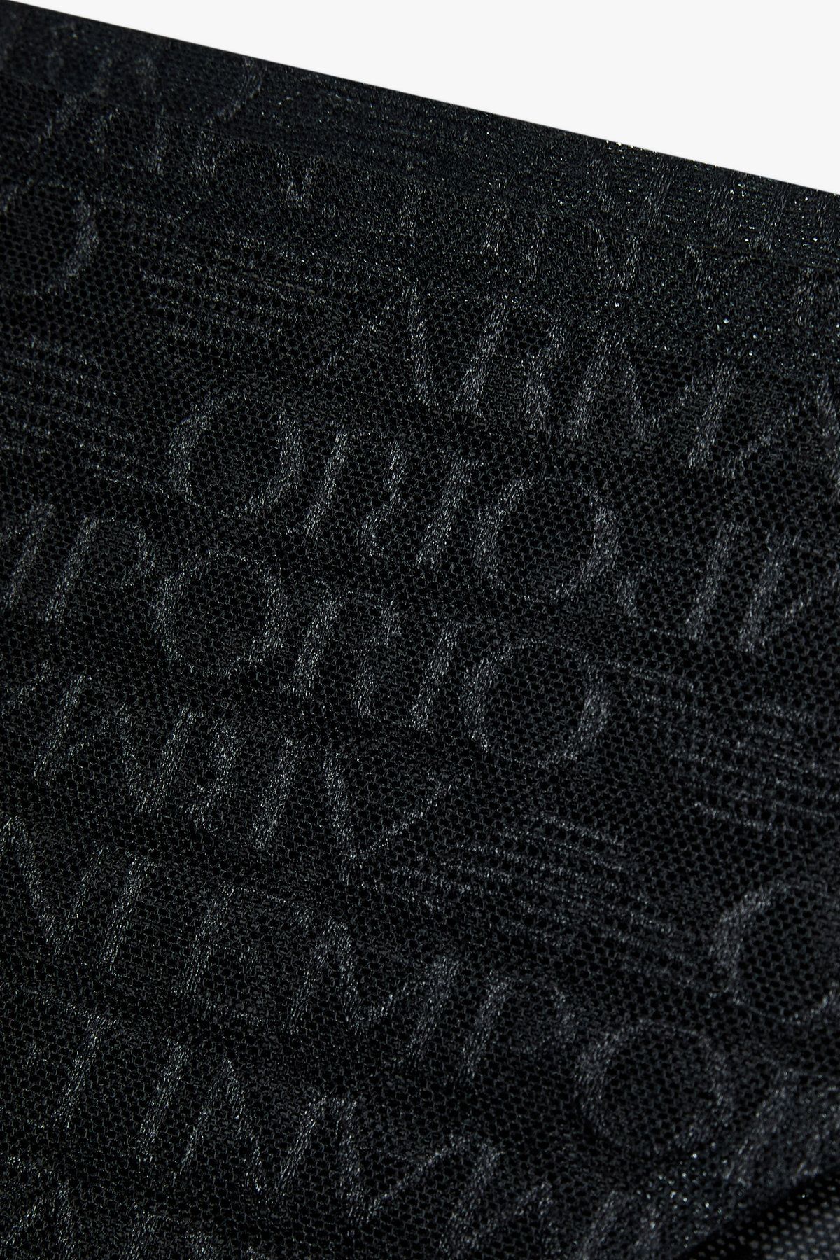 엠포리오 아르마니 언더웨어(EMPORIO ARMANI UNDERWEAR) 여성 로고 엠브로이더리 메쉬 브리프_블랙 0825111502