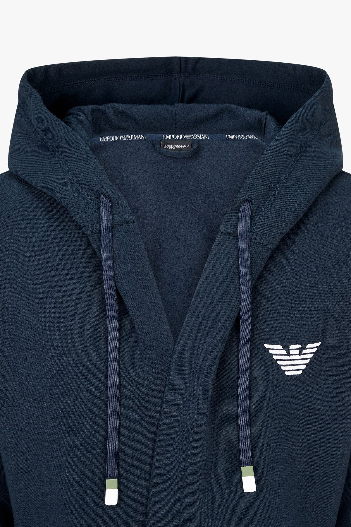 엠포리오 아르마니 언더웨어(EMPORIO ARMANI UNDERWEAR) 남성 이글 엠브로이더리 후드 가운_마린 0814341002