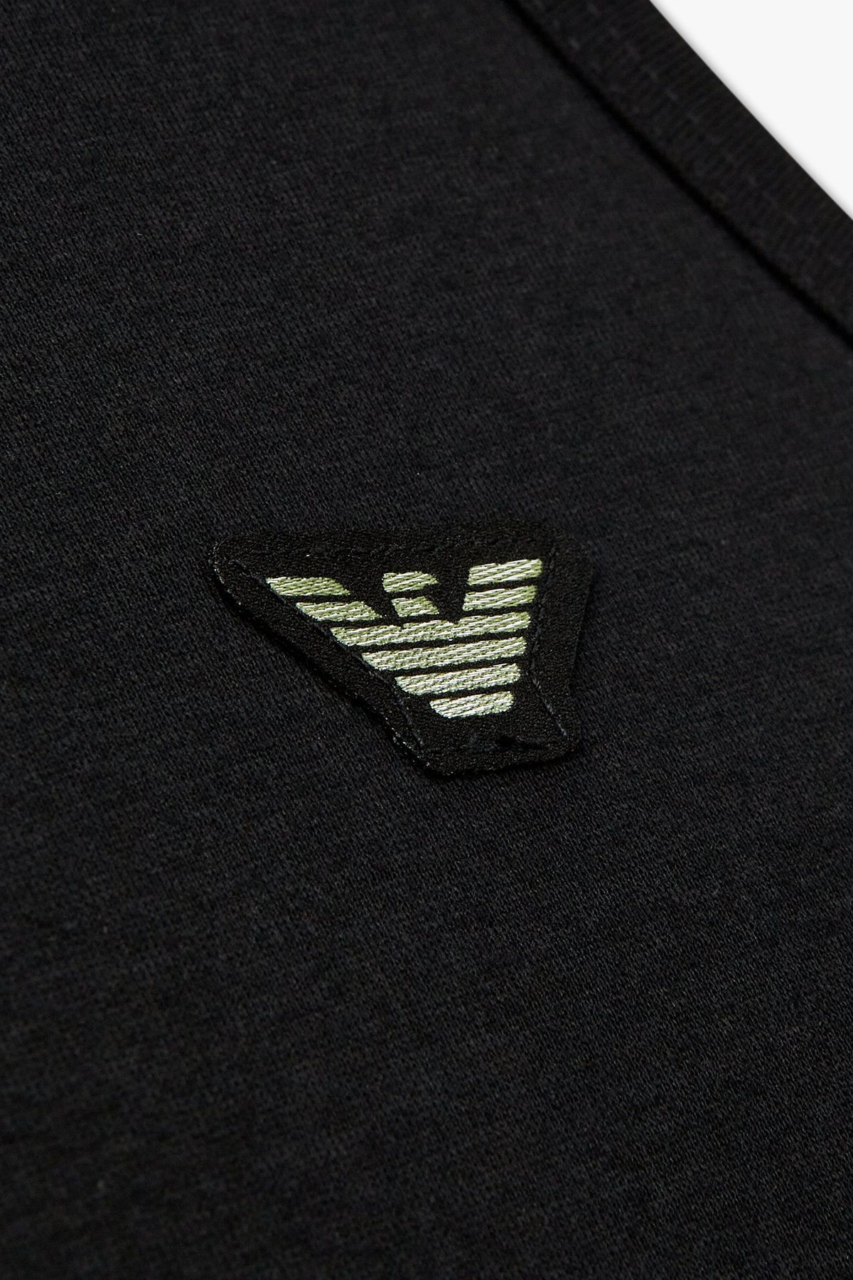 엠포리오 아르마니 언더웨어(EMPORIO ARMANI UNDERWEAR) 남성 이글 로고 패치 라운지 탱크탑_블랙 0815113002
