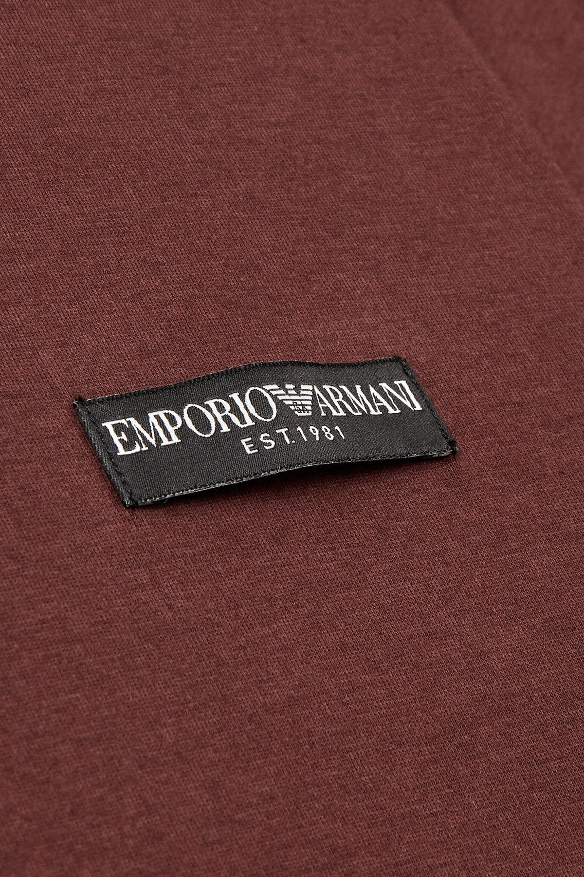 엠포리오 아르마니 언더웨어(EMPORIO ARMANI UNDERWEAR) 남성 로고 라벨 코튼 라운지 티셔츠_체리브라운 0815134003