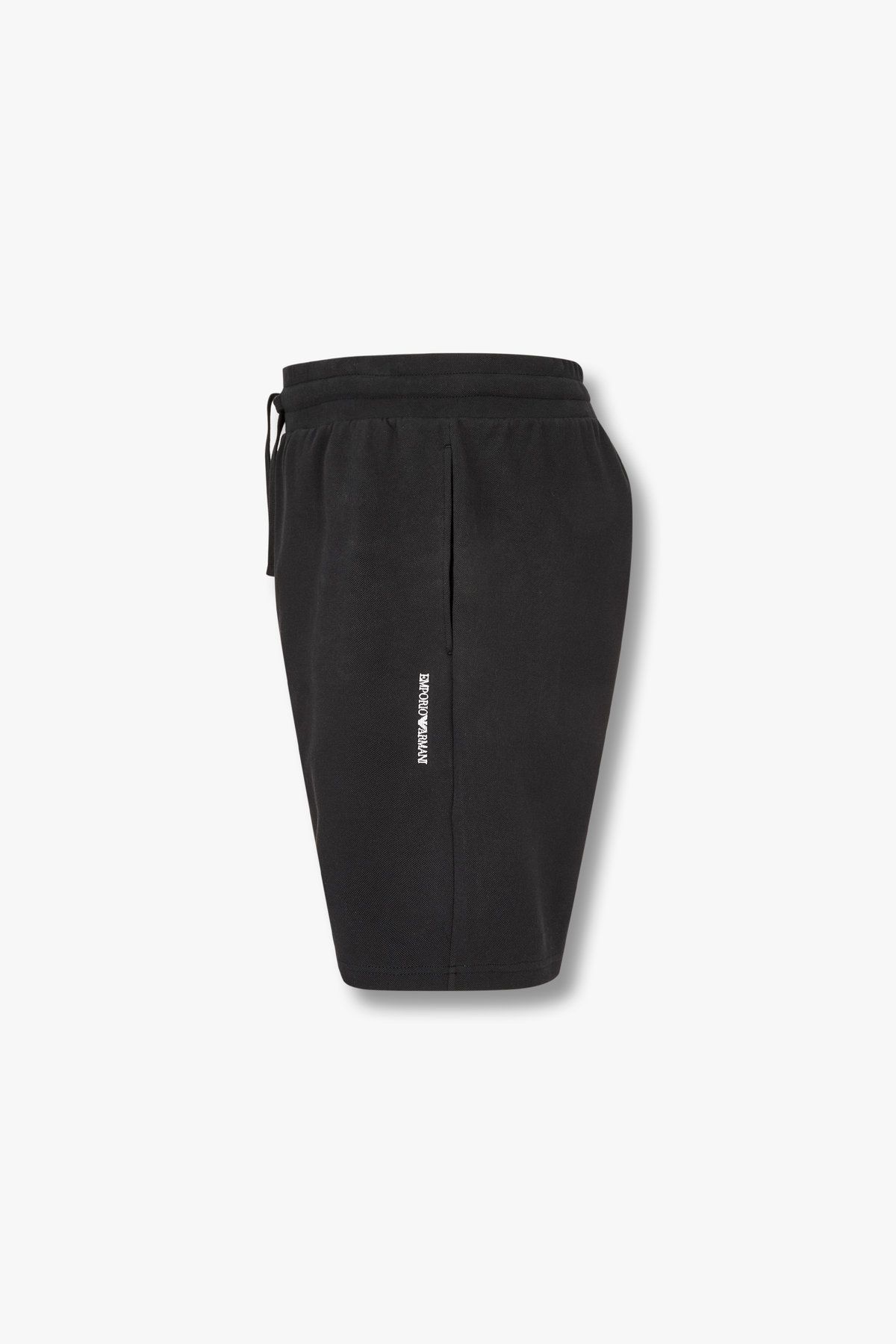 엠포리오 아르마니 언더웨어(EMPORIO ARMANI UNDERWEAR) 남성 사이드 로고 라운지 버뮤다 쇼츠_블랙 0815131027