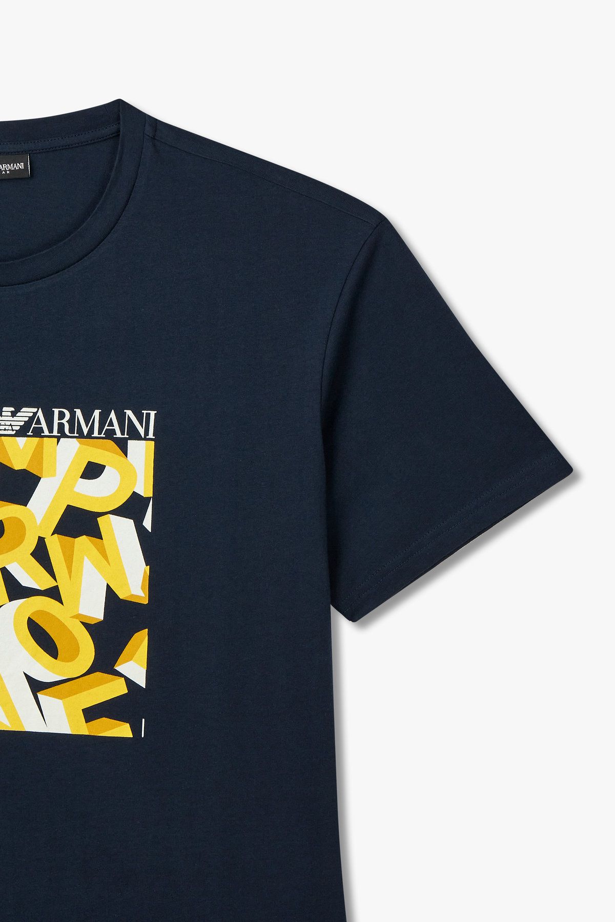 엠포리오 아르마니 언더웨어(EMPORIO ARMANI UNDERWEAR) 남성 로고 그래픽 크루넥 티셔츠_네이비 0815114027