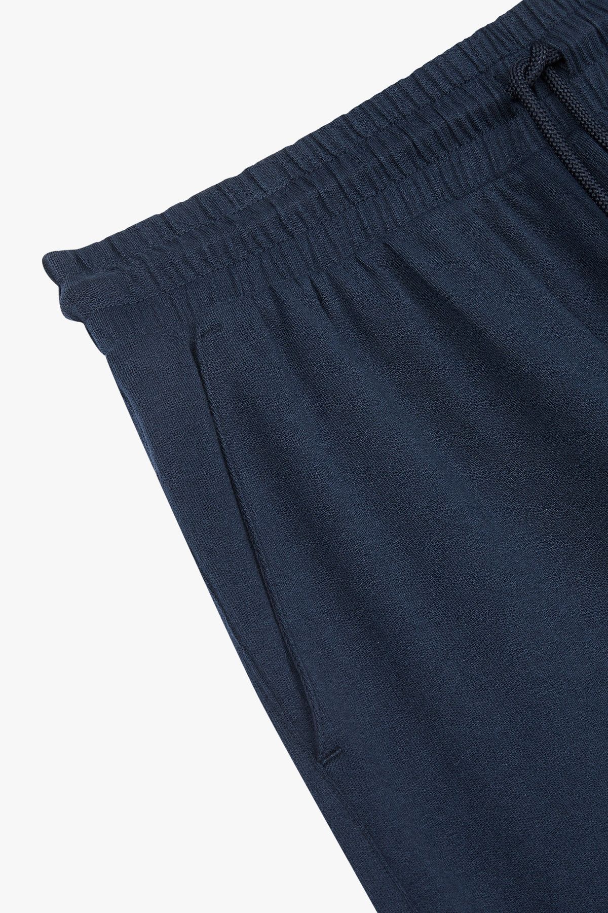 엠포리오 아르마니 언더웨어(EMPORIO ARMANI UNDERWEAR) 남성 이글 자수 로고 버뮤다 팬츠_네이비 0815131034