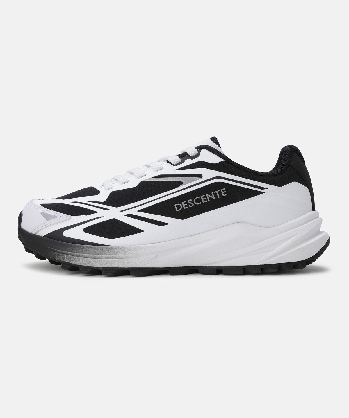 데상트(DESCENTE) 퓨텍트 V2 화이트 블랙(SQ123LCR21)
