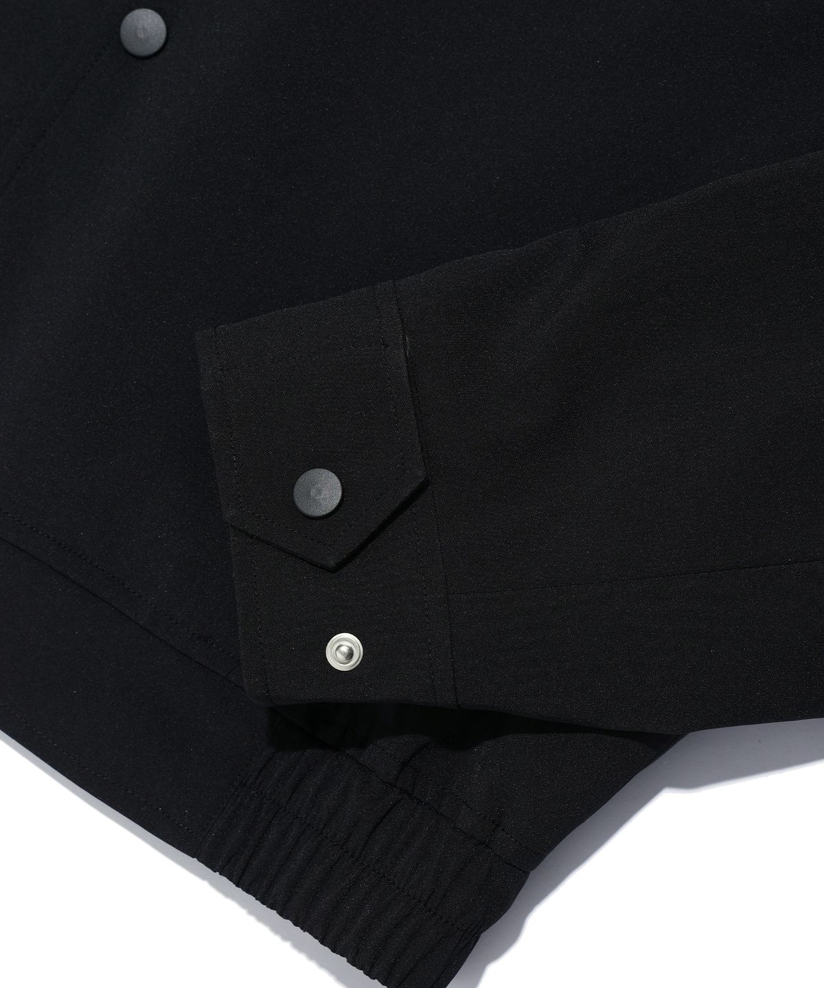 이에이(IEY) HILL SNAP JUMPER Black