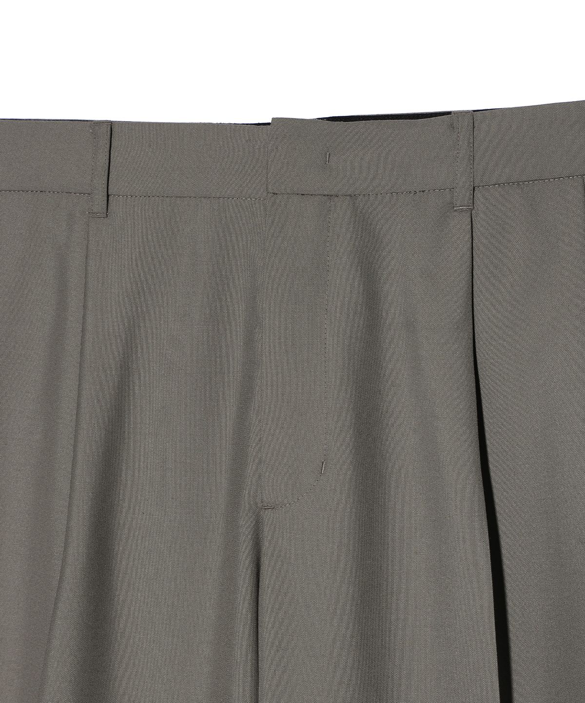 이에이(IEY) DEMIAN COMFORT SLACKS Khaki