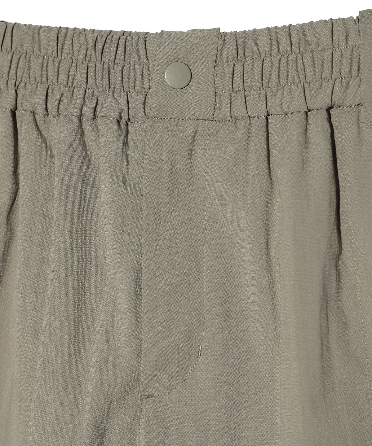 이에이(IEY) HILL BERMUDA PANTS Khaki