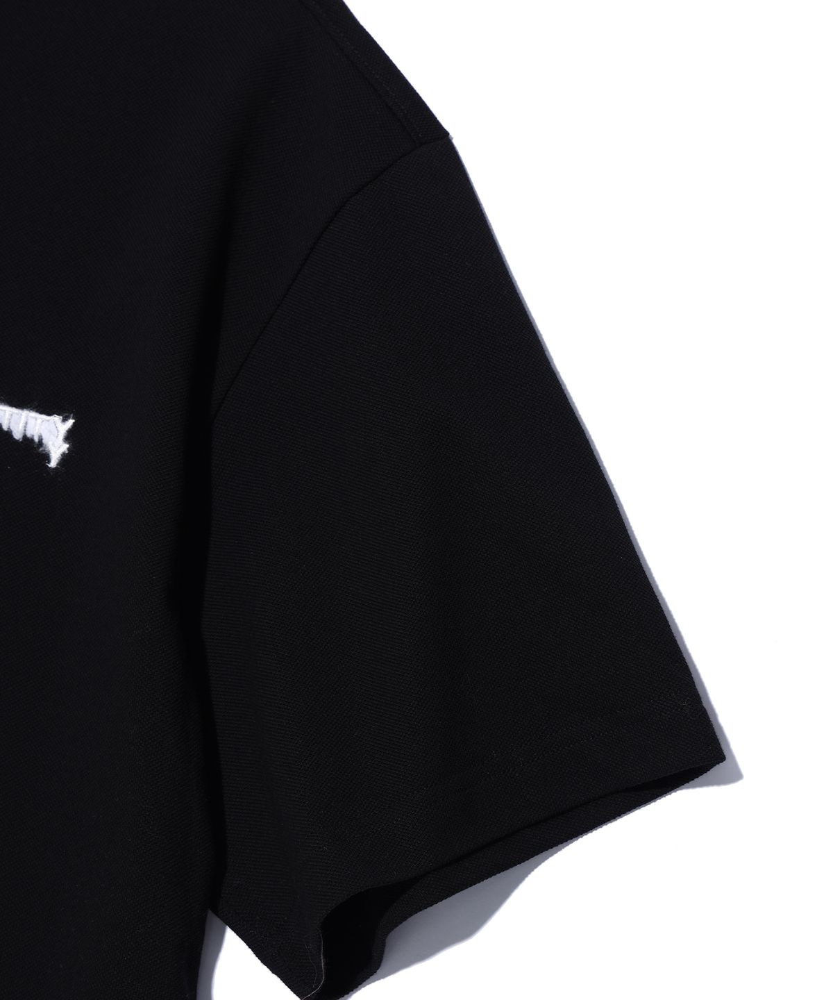 이에이(IEY) OPEN LOGO POLO Black