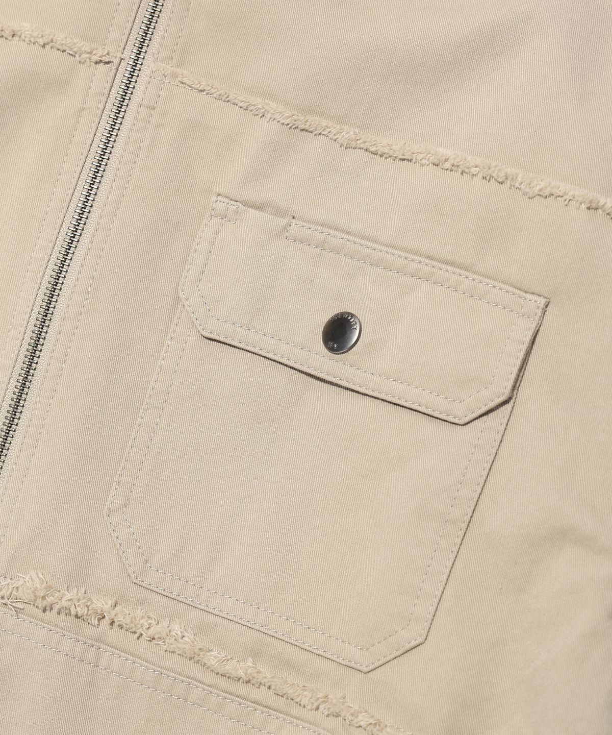 이에이(IEY) ROAD CUTTING JUMPER Beige