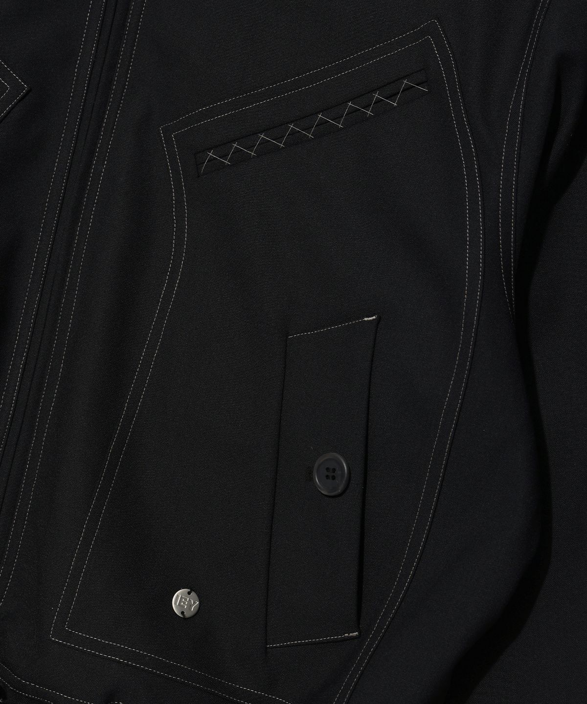 이에이(IEY) HARRIS BELTED JACKET Black