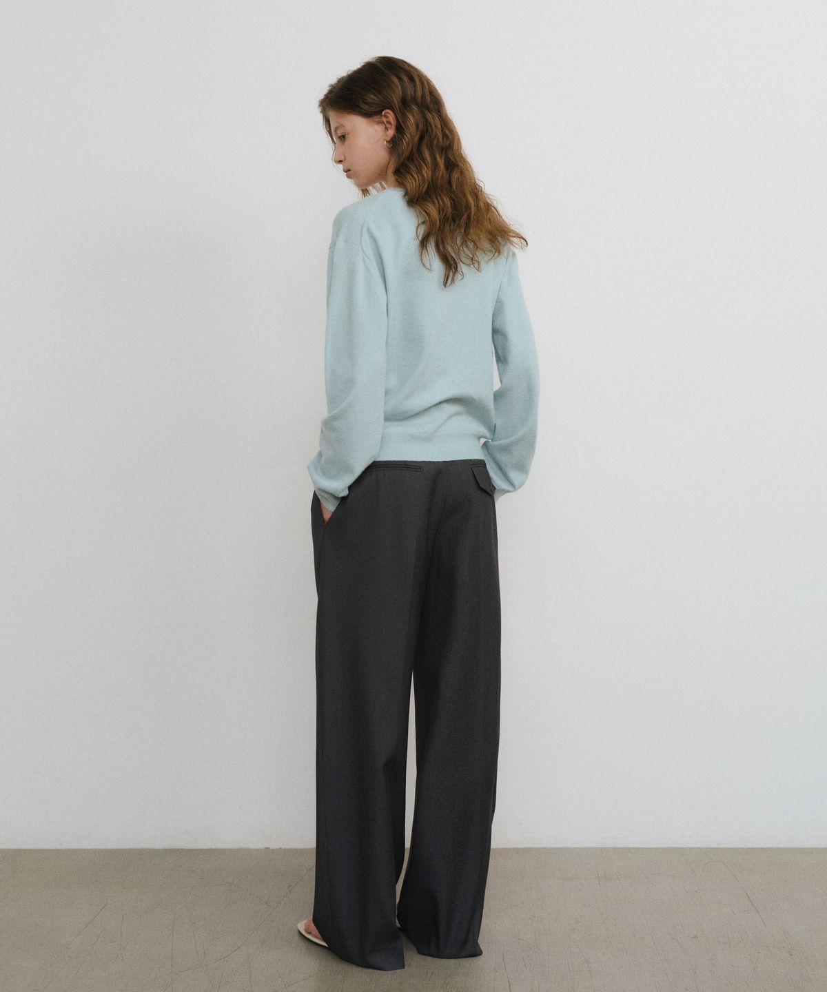 유라고(URAGO) Peter one-tuck wide slacks