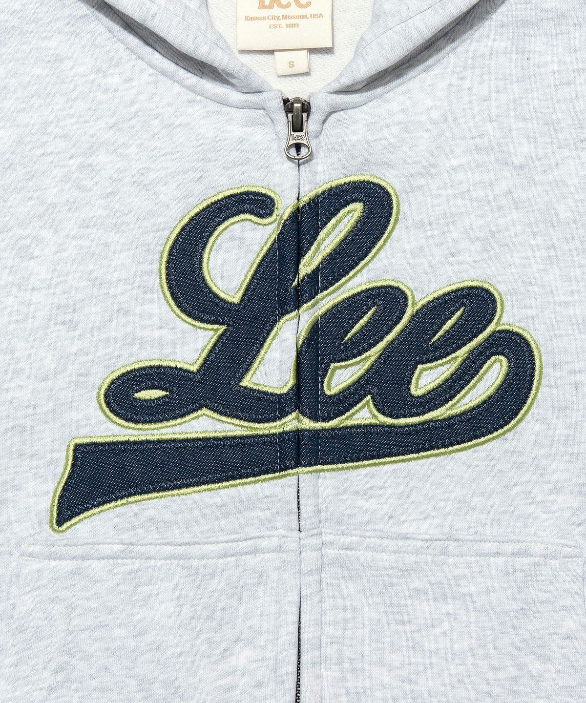 리(LEE) 우먼 아플리케 크롭 후드 집업 라이트 그레이