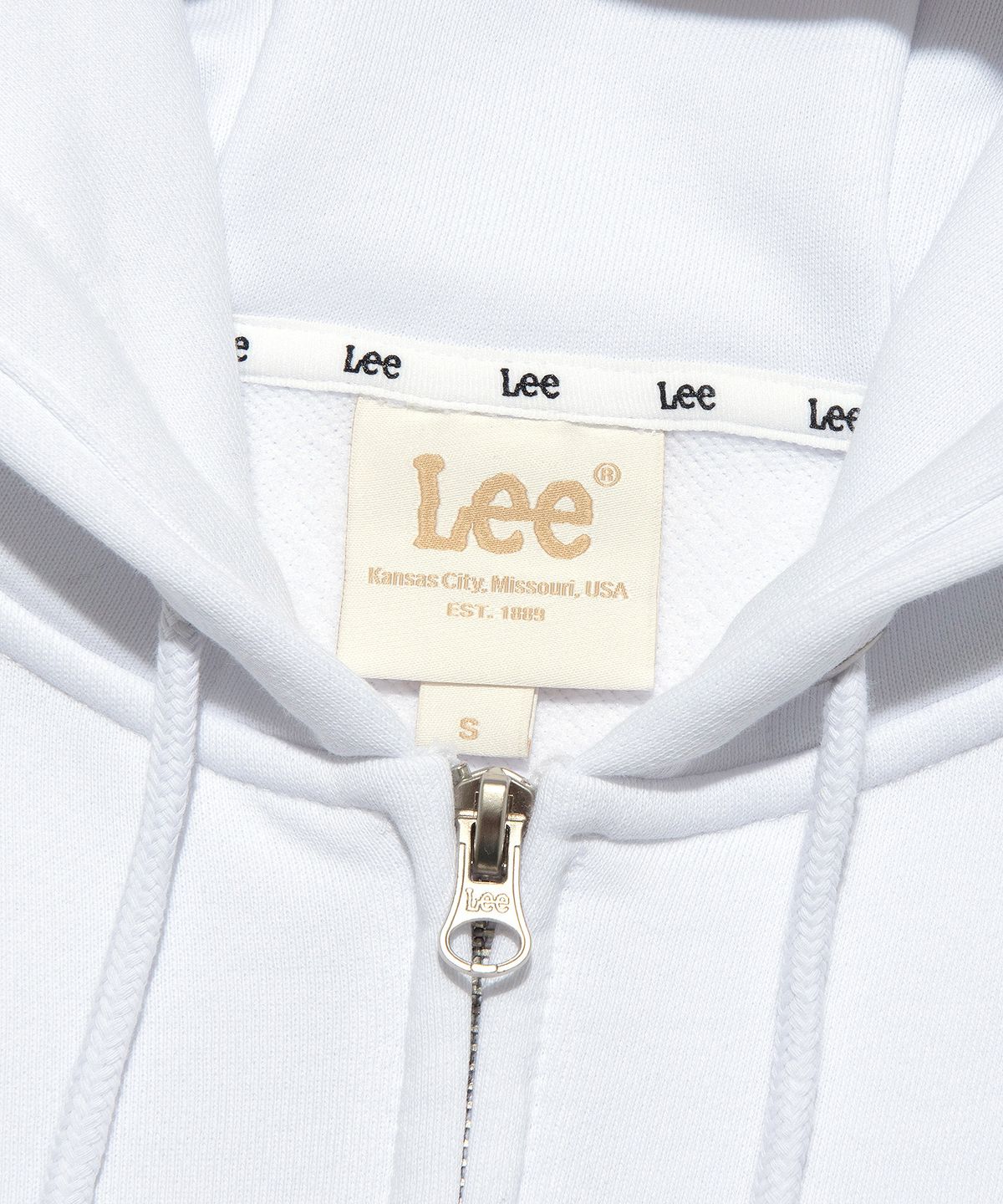 리(LEE) 우먼 유니온 로고 크롭 후드 집업 화이트