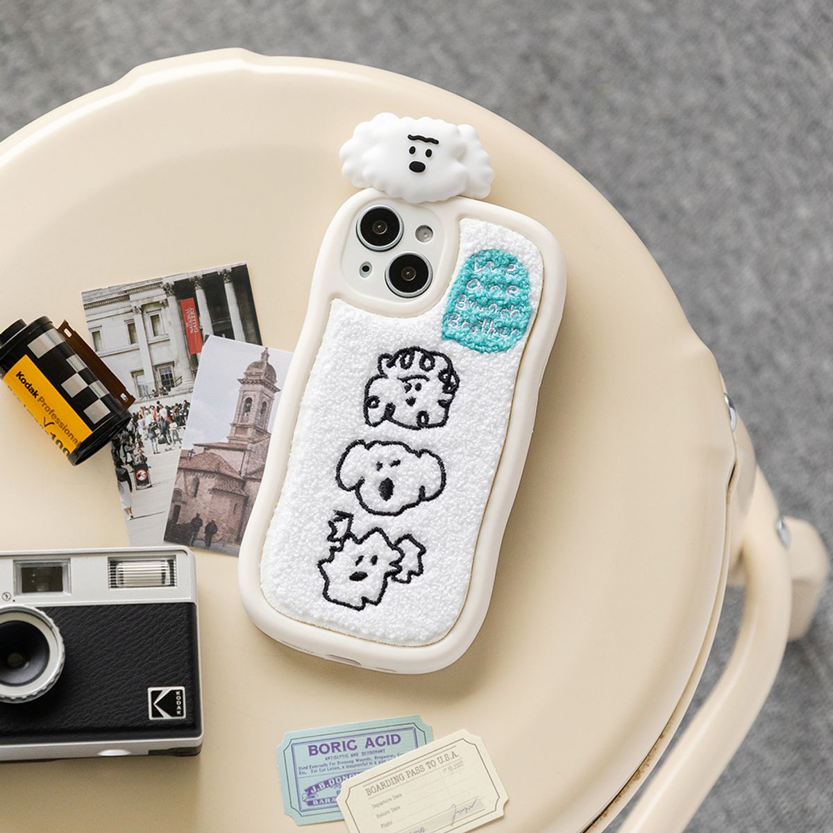 브런치브라더(BRUNCH BROTHER) 피규어 부클 폰케이스 iPhone15