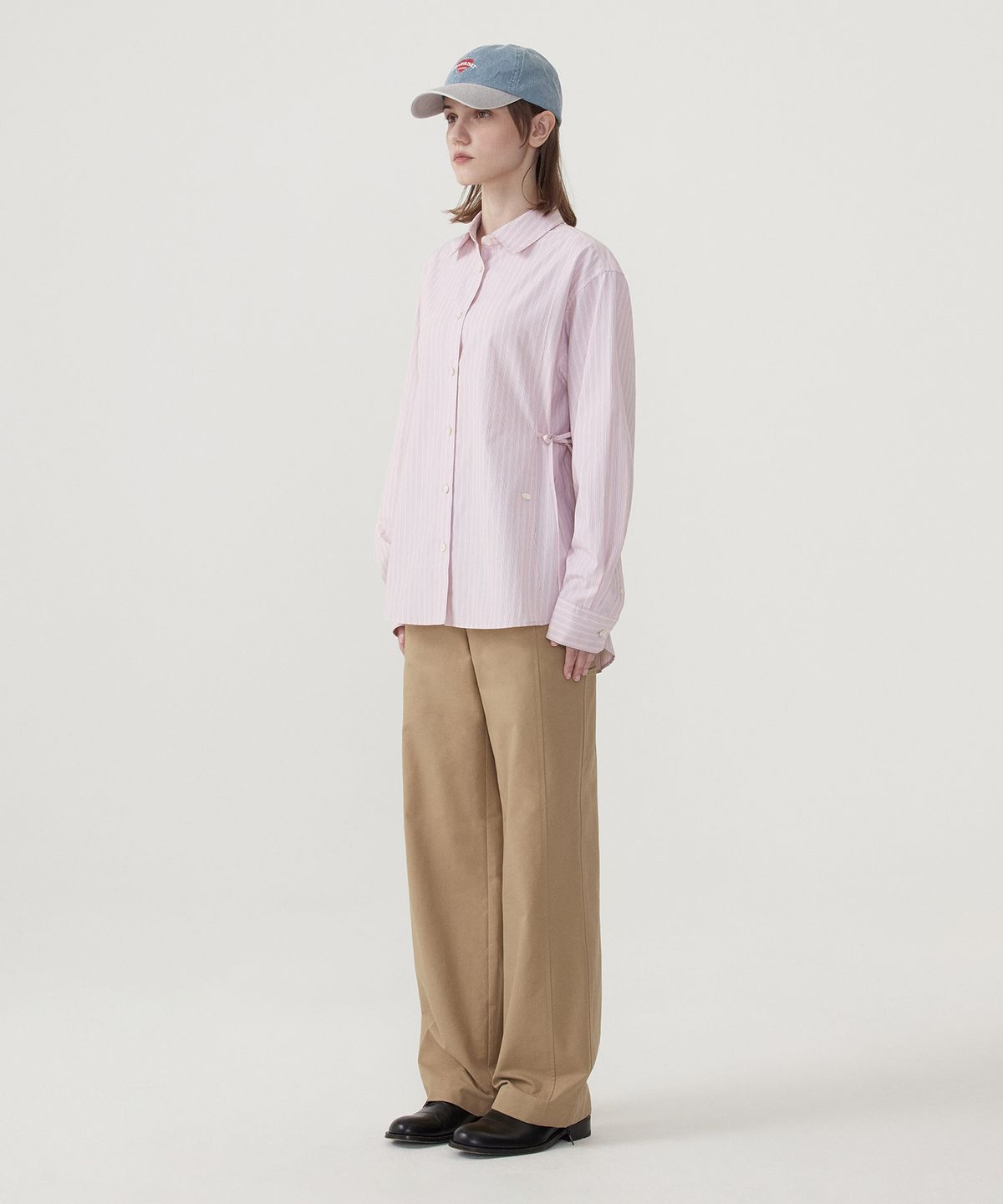 커버낫 우먼(COVERNAT WOMAN) 우먼 오버핏 스트라이프 셔츠 Light Pink