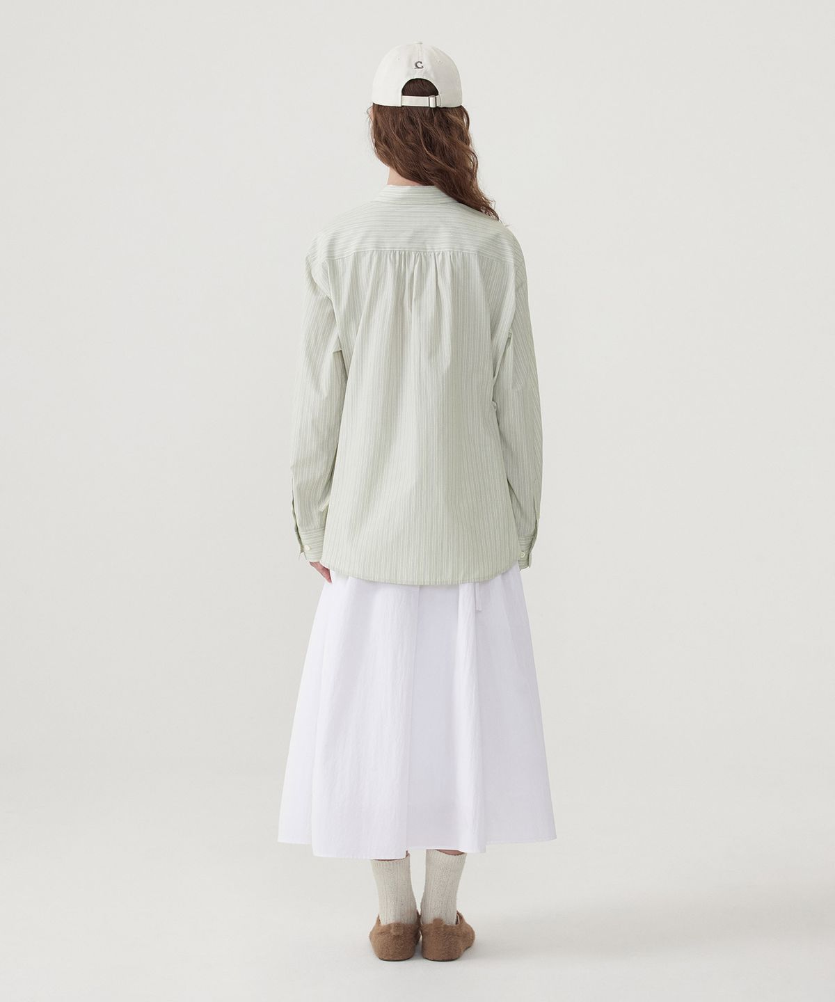 커버낫 우먼(COVERNAT WOMAN) 우먼 오버핏 스트라이프 셔츠 Light Green