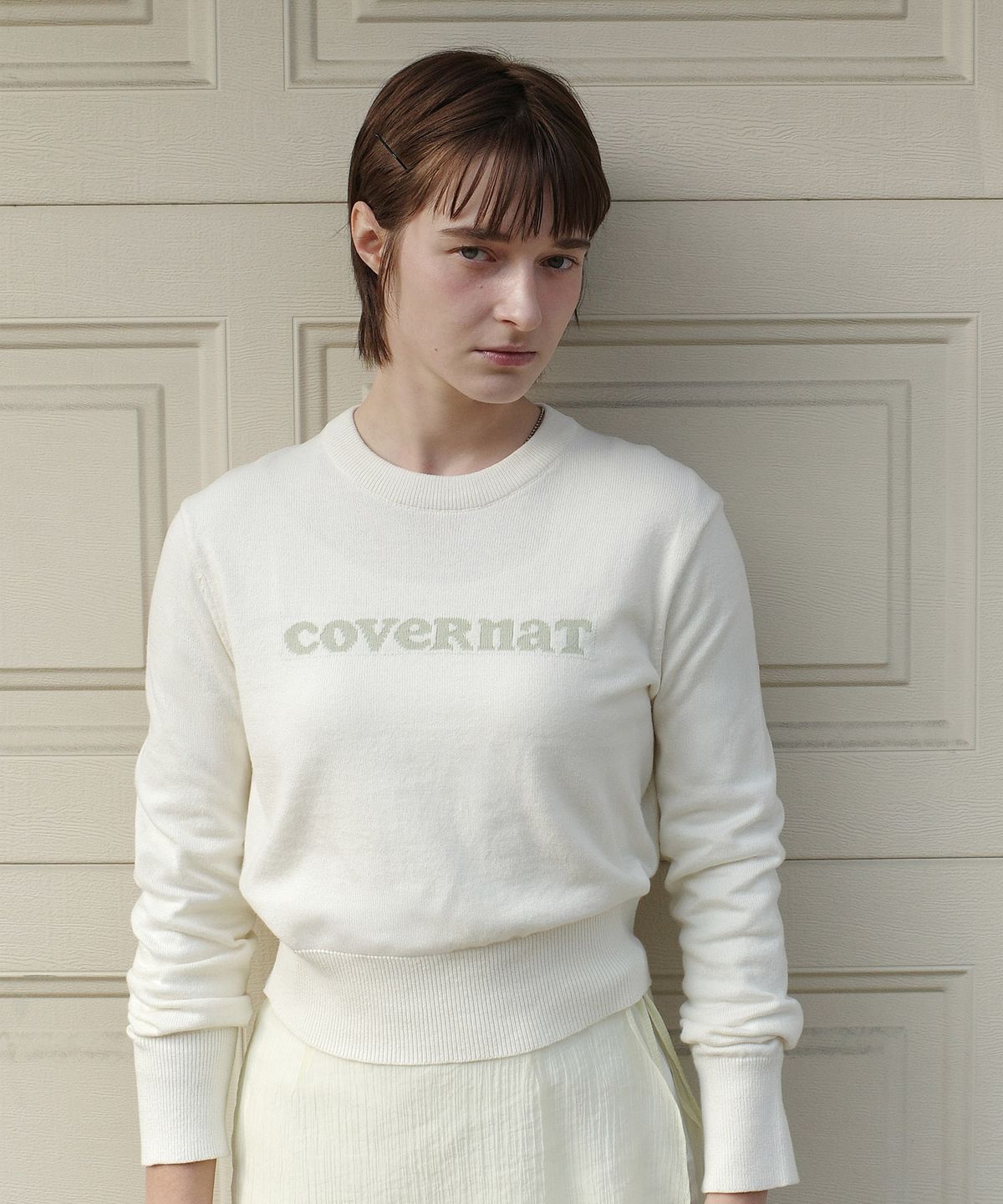 커버낫 우먼(COVERNAT WOMAN) 우먼 쿠퍼로고 라운드넥 니트 Ivory