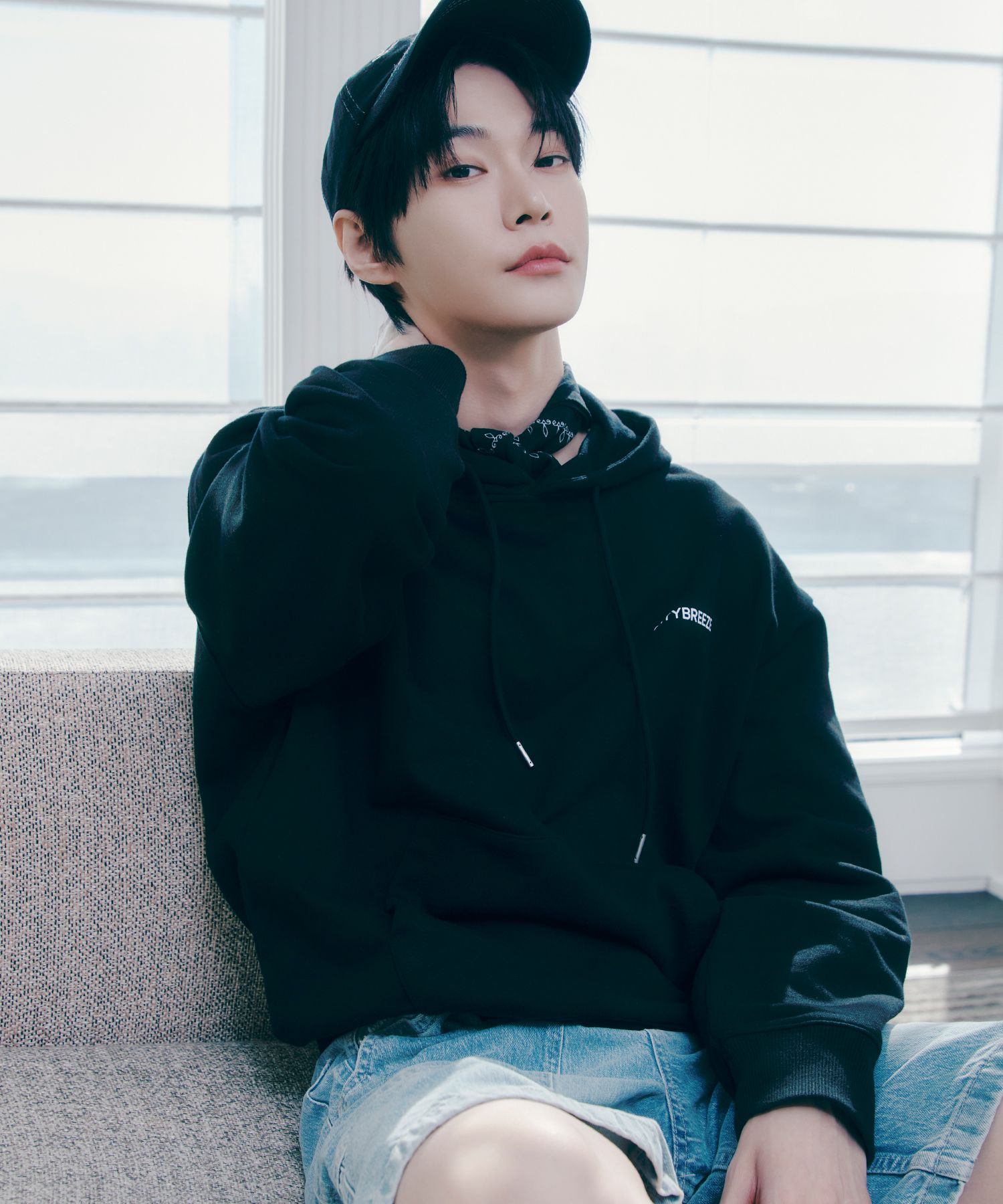 CITYBREEZE★NCT ドヨン着用★City Night Scape Hoodie MUSINSA | CITYBREEZE UNISEX City Night Scape Hoodie_BLACK